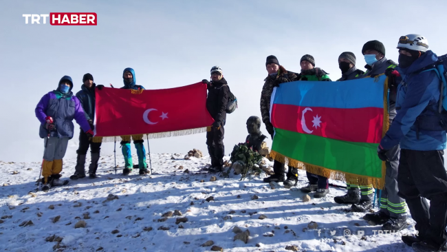 Azerbaycan'da Zafer Töreni hazırlıkları sürüyor